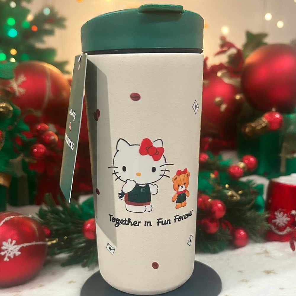 Starbucks x Hello Kitty